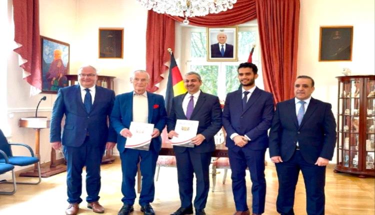 اليمن يستعيد من متحف ألماني قطعتين أثريتين 