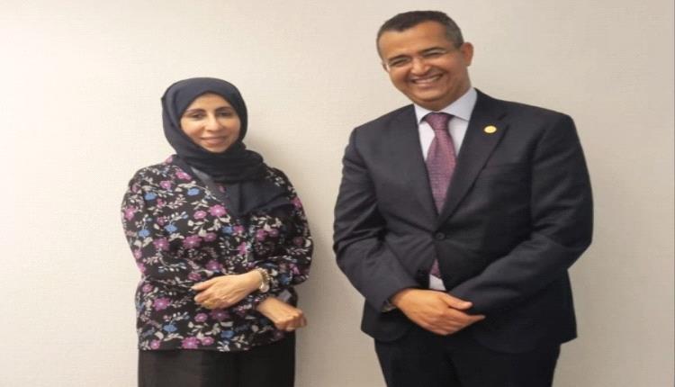 تحرك يمني يبحث تسوية متأخرات البنك الإسلامي لضمان تدفق التمويلات