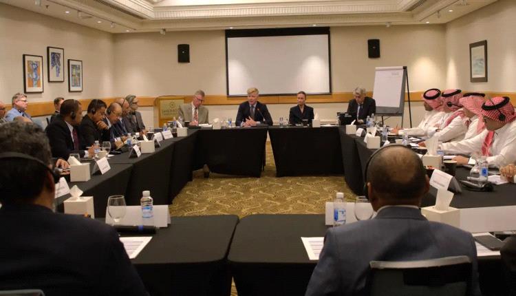 مصادر تكشف عن جولة مشاورات جديدة بين الحكومة والحوثيين لإنهاء الحرب