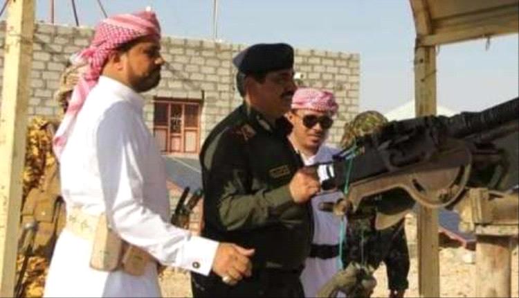 تصدع خطير في المجلس الرئاسي.. وزير الداخلية يقود مخطط الإصلاح للسيطرة على خفر السواحل 