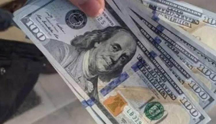 فضيحة الإعاشة.. ألفين مسؤول بالخارج يطالبون بزيادة مخصصاتهم الدولارية وسط انهيار تاريخي للموازنة