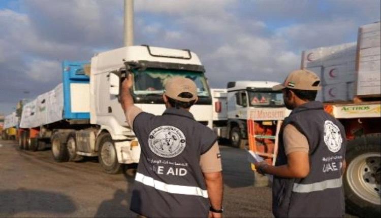 تضم 68 شاحنة.. دخول 5 قوافل مساعدات إماراتية إلى قطاع غزة