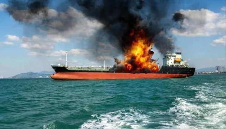 هجوم بزورق مسير على ناقلة نفط قبالة سواحل سلطنة عُمان ومقتل بحار