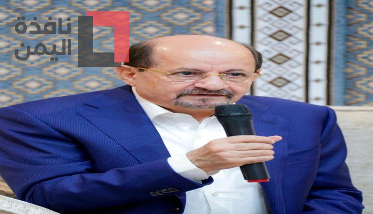 غضب صحفي واعلامي واسع على رئيس الوزراء بسبب تجاهلهم خلال لقاء رمضاني في عدن