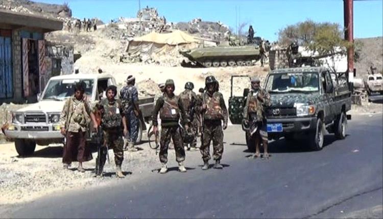 خروج تعزيزات عسكرية ضخمة من صنعاء على رأسها قيادي كبير صوب جبهة مأرب 