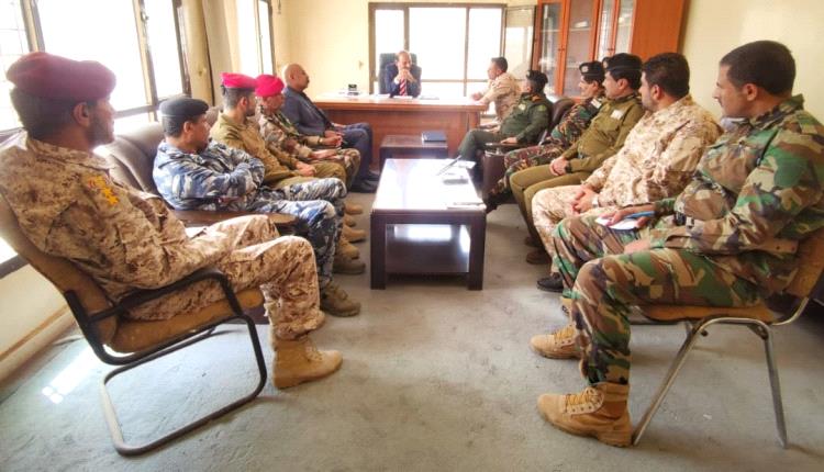 أمنية شبوة تؤكد المضي في إجراءات التحقيق العادل والشفاف في أحداث مبنى المحافظة