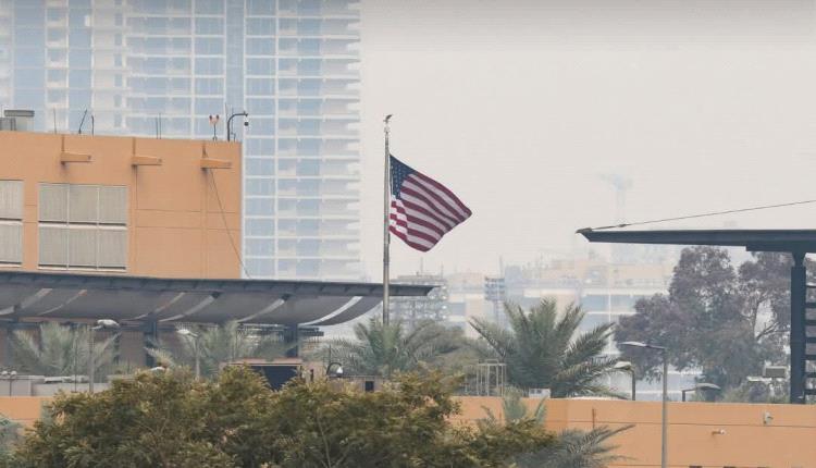 السفارة الأميركية في بغداد تحث رعاياها على مغادرة العراق