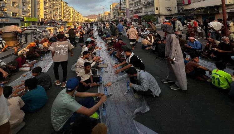 إفطار جماعي في عدن بمناسبة الذكرى 11 لتحريرها من الغزو الحوثي