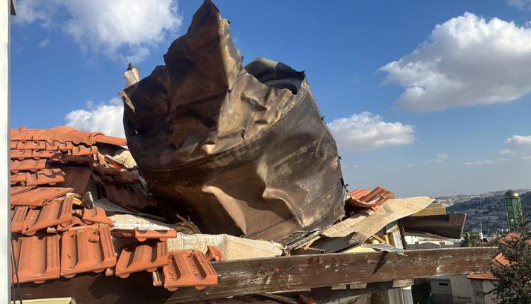 سقوط شظايا صواريخ هجومية واعتراضية في القدس