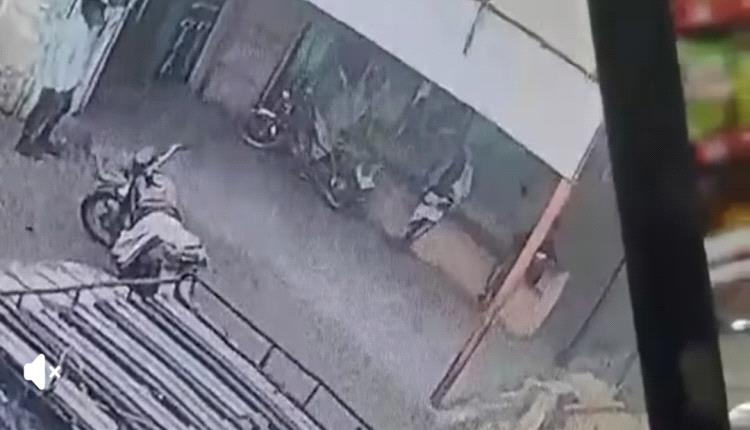 مقتل مُسن بعد اعتداء وحشي من قبل شاب في الجراحي لهذا السبب.. !