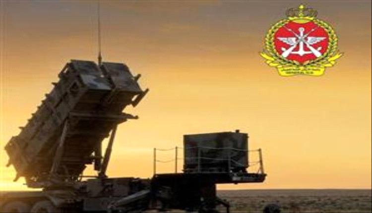 الدفاعات الجوية الكويتية تتصدى لهجمات صاروخية ومسيّرات إيرانية