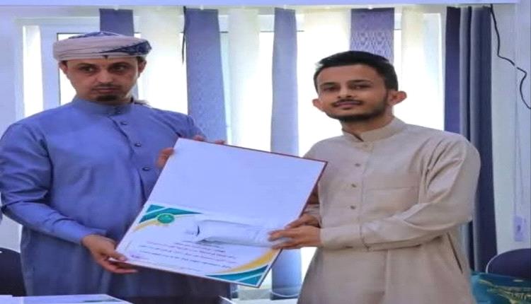 وفاة شيخ القراءات في تعز بحادث مروع على طريق العمرة