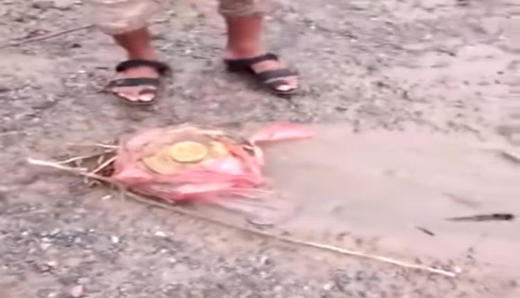 الكشف عن أسلوب حوثي خطير في نشر الموت بين السيول