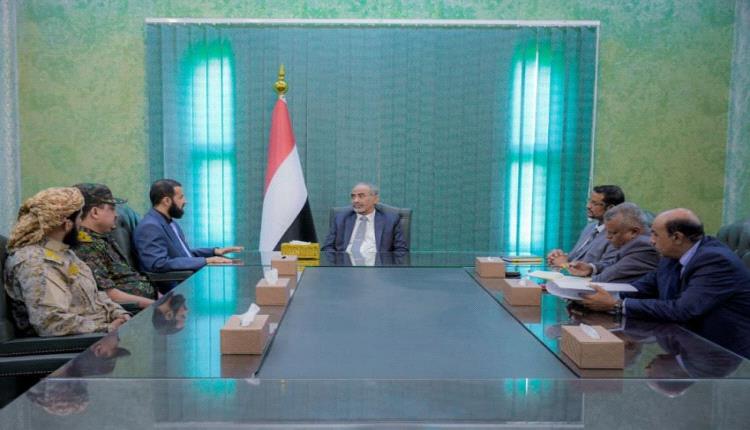 الصبيحي يشدد على مضاعفة تقديم الخدمات لسكان أبين وتعزيز أداء الأمن ورفع الجاهزية