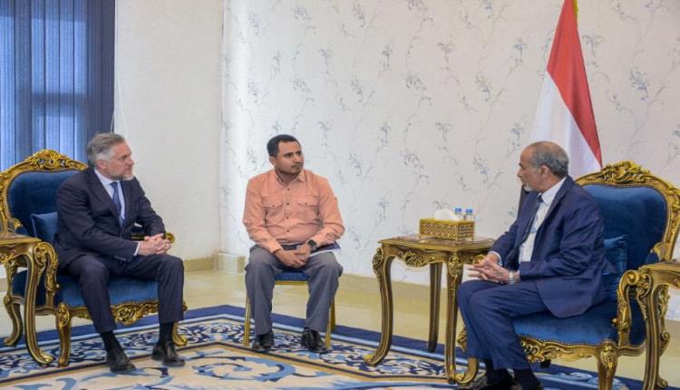 الفريق الصبيحي يستقبل في عدن سفير الاتحاد الأوروبي.. ويؤكد مواجهة التحديات