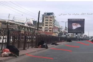 صورة من صنعاء لنساء في شارع رئيسي تشعل غضب اليمنيين