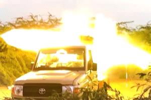 قوات صالح تدك مركز القيادة والسيطرة في الساحل الغربي ردا على هجوم حوثي سقط فيه عسكريين