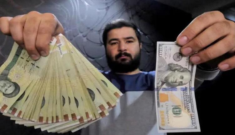 الدولار يسجل مستوى قياسياً في إيران متجاوزاً 183 ألف تومان