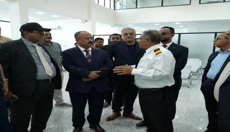 المخا تستعيد موقعها الاستراتيجي.. تحركات حكومية لتشغيل المطار والميناء وفتح بوابة اقتصادية جديدة
