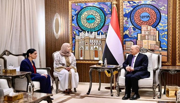 العليمي: بريطانيا شريك مؤثر وداعم للدولة اليمنية
