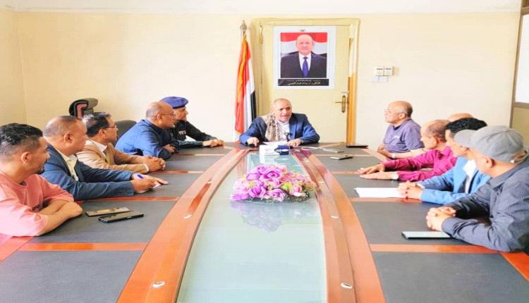 سلطات تعز.. اثنا عشر عاماً من الفشل وإدارة المعاناة