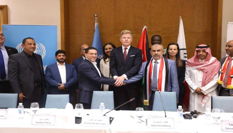 شملت 1750 أسير ومختطفا.. توقيع أكبر إتفاق تبادل أسرى بين الحكومة الشرعية والحوثيين