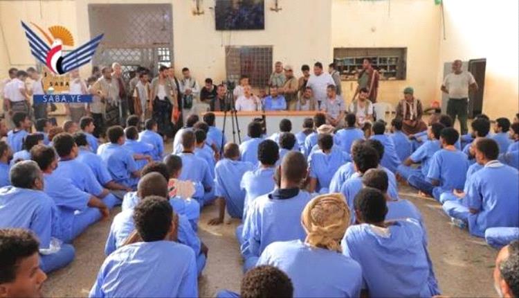 الحوثي يفرج عن 1148 سجين وسط تساؤلات عن الأعداد الحقيقية للمعتقلين
