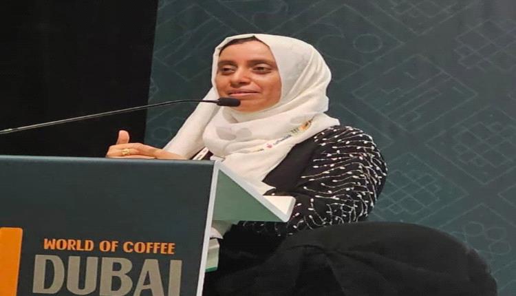 ترتيبات لتكليف امرأة بإدارة صندوق التنمية بعدن.. والخراز يكشف رسائل حوثية مشبوهة للمانحين