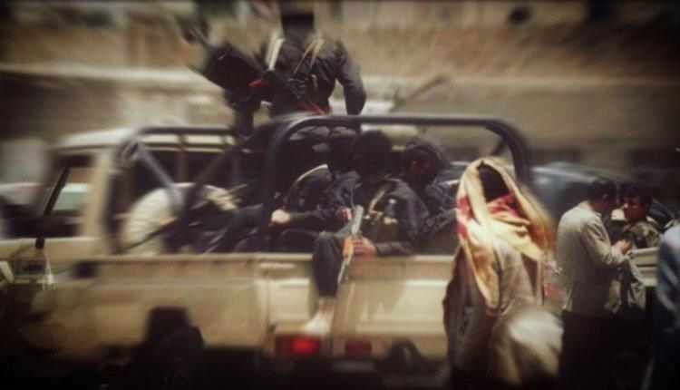 الحوثيون يعتقلون مواطنون في إب عقب إقامة صلاة الغائب على الرئيس هادي