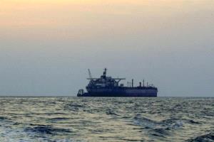 هجوم بحري يستهدف ناقلة نفطية قبالة سواحل سقطرى