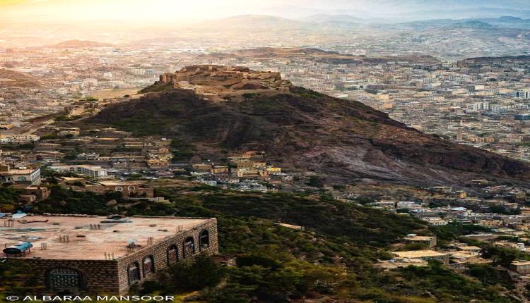 بين حصار الحوثي وجشع التجار.. الأسعار تقفز إلى الضعف في تعز