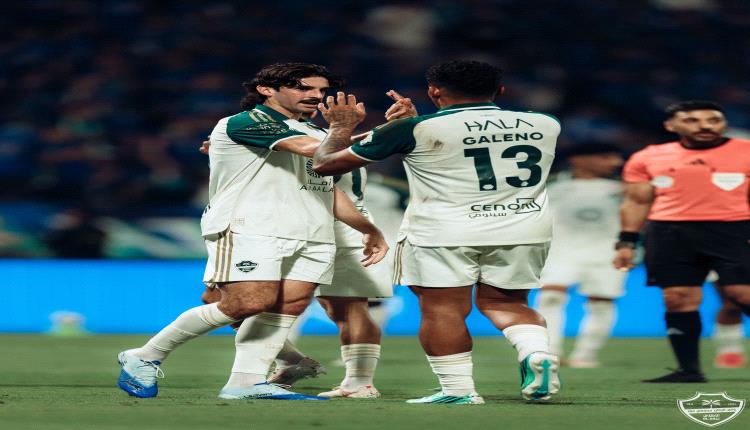 الأهلي السعودي يكتسح الفتح برباعية نظيفة
