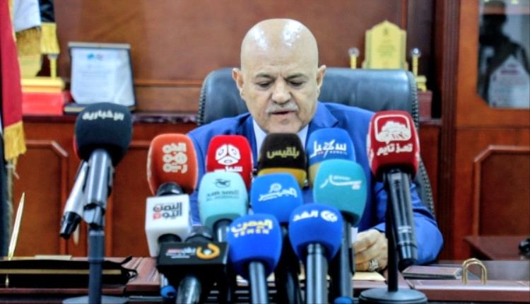سلطة تعز تطلق نداء استغاثة للعالم لفك لكسر الحصار الحوثي وانقاذ ملايين المدنيين