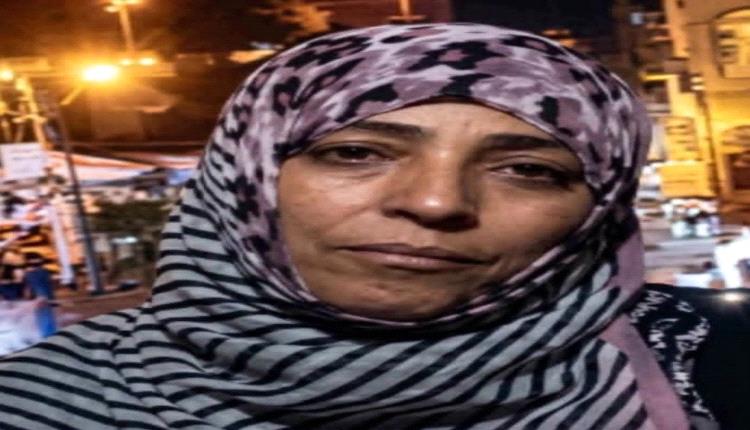 كرمان تثير الجدل.. سخط صحفي وإعلامي يرفض تحويل الجيش في تعز إلى "جمعية خيرية"