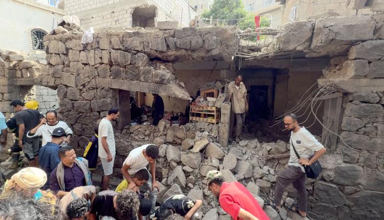 فرار ربع مليون شخص جراء التوحش الحوثي وغالبيتهم من تعز