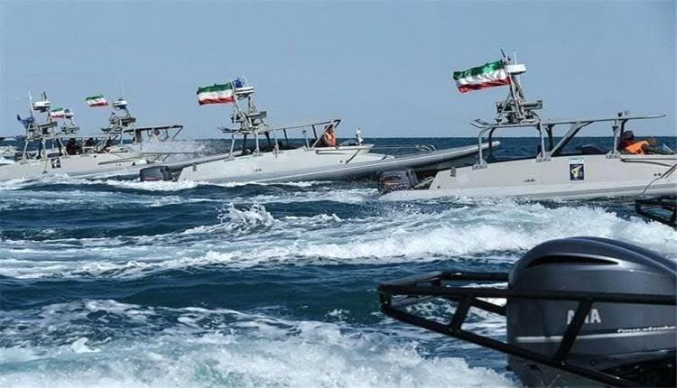 الحرس الثوري الإيراني يعلن إصابة 7 سفن ويحذر أمريكا من رد أوسع