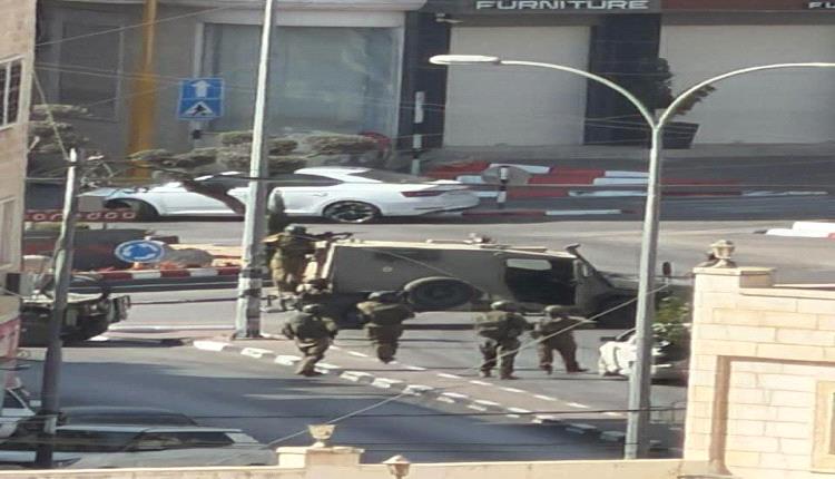 نتنياهو يأمر بحصار مدينة الخليل وإغلاق الضفة