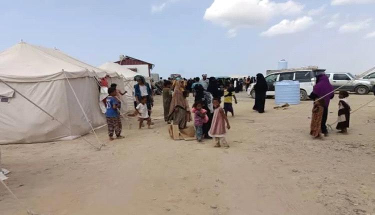 صواريخ الحوثي تطارد النازحين إلى عدن