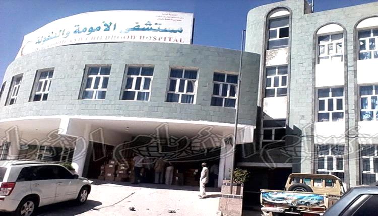 أكثر من 20 جثة و28 جريح يصلون إلى مستشفيات إب وسط اكتظاظ ثلاجات الموتى