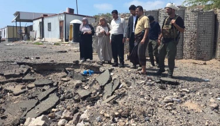 إحصائية جديدة.. مقتل وإصابة  21 شخصاً في قصف الحوثيين لقصر معاشيق بعدن