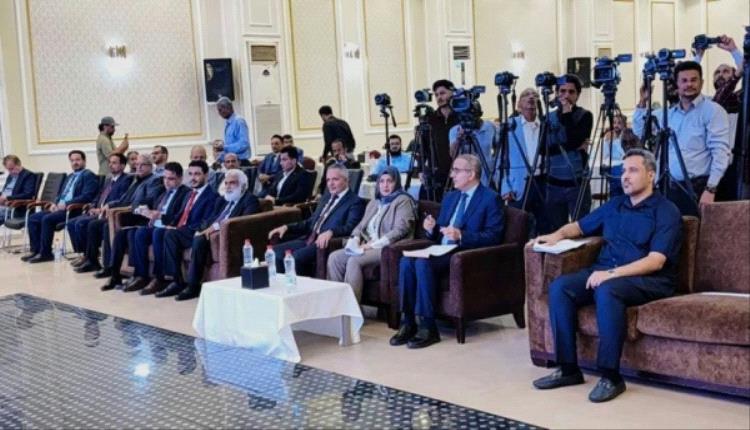 الحكومة: فك حصار تعز وتأمين طرقها في صدارة مسؤولياتنا