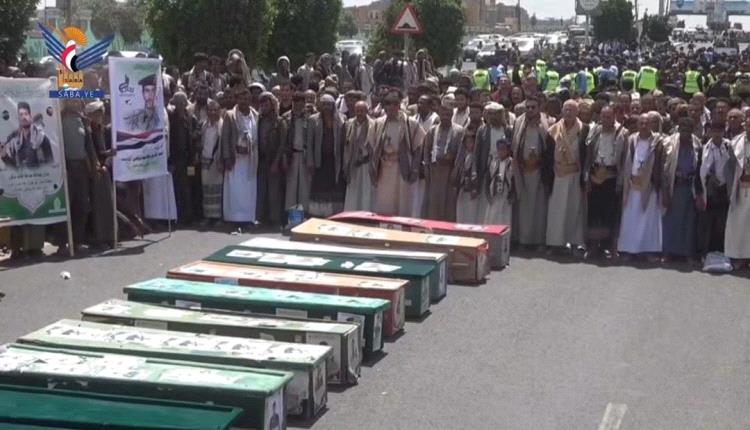 حصيلة ثقيلة للنزيف الحوثي: تشييع 51 قتيلاً بينهم قيادات أمنية بارزة خلال 48 ساعة
