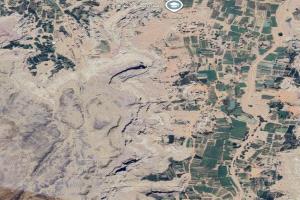 انفجارات عنيفة تهز بني حشيش في صنعاء