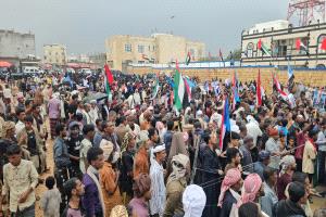 تظاهرة حاشدة في سقطرى لإحياء مليونية التعبئة والإحتفاء بذكرى ثورة 14 اكتوبر