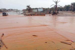 منخفض بحر العرب الجوي يضرب سقطرى بأمطار غزيرة ورياح شديدة 