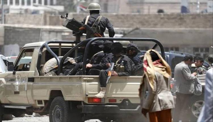 الحوثي يرسل 30 طقم وعربة تحمل مقاتلين وطائرات مفخخة إلى جبهة البرح