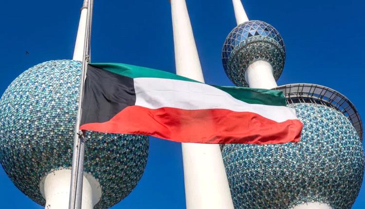 الكويت.. السيطرة على حريق في مجمع سكني استُهدف بمسيّرة إيرانية