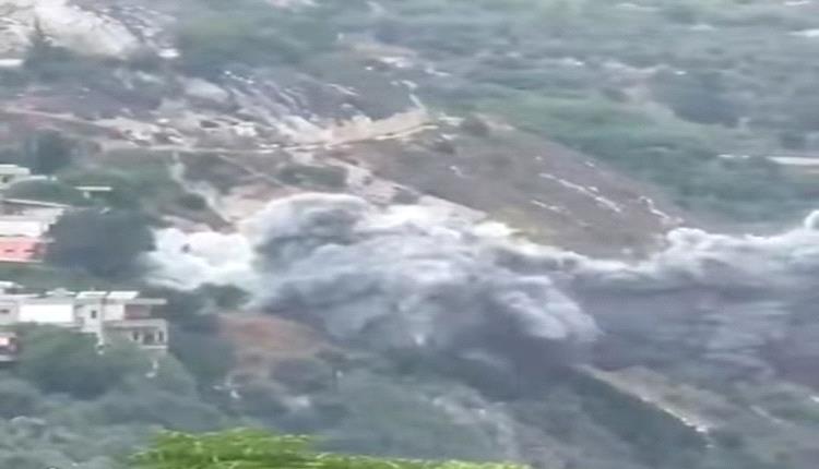 الجيش الإسرائيلي يشن غارات على جنوب لبنان.. وينذر السكان بإخلاء منازلهم