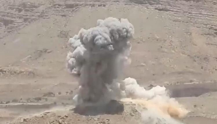 اشتباكات عنيفة في جبهة حيفان وغارات تستهدف مواقع الحوثيين جنوب تعز
