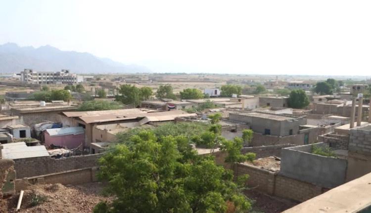 الحديدة.. الحوثيون يشنون حملة اقتحامات ونهب واسعة لممتلكات المواطنين 
